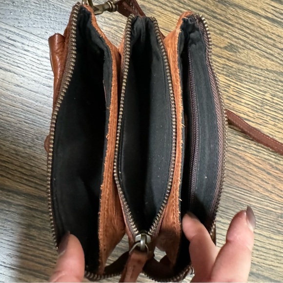 Harbour 2nd Luna Brown Leather Crossbody Bag - Picture 9 of 10